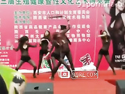 2011西安性博会透视装SM群舞